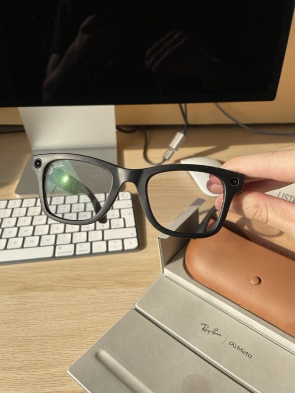 RAY-BAN META WAYFARER RW4006, F: MATTE BLACK, L: TRANSITIONS SAPPHIRE, S: 50 - Kép 4