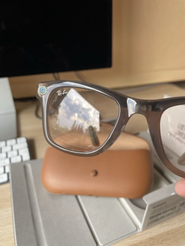RAY-BAN META WAYFARER RW4006, F: SHINY WARM STONE, L: TRANSITIONS WATERMELON RED, S: 50 - Image 8