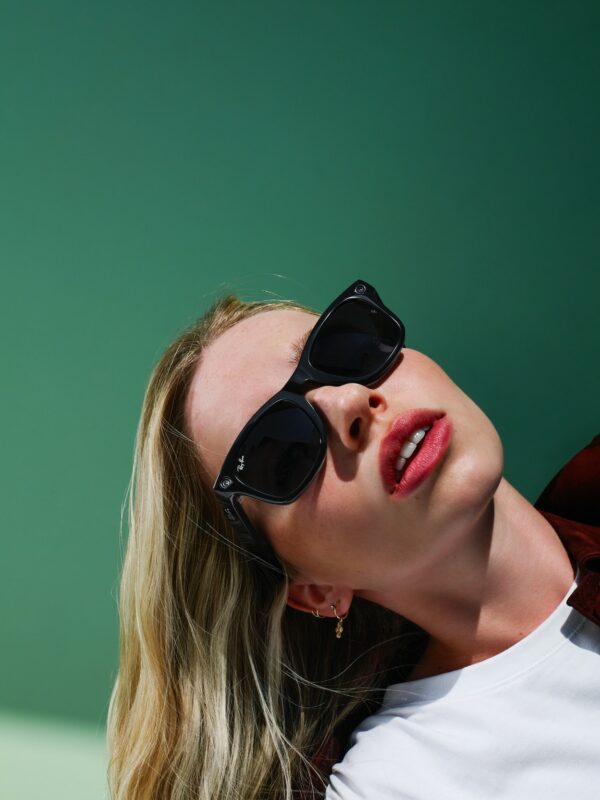 Ray-Ban Meta Wayfarer Matte Black Sapphire - Slika 7