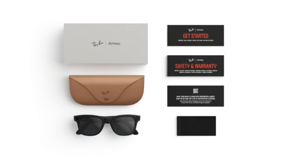 Ray-Ban Meta Wayfarer (Gen 2) Matte Black Transitions® Grey Lenses
